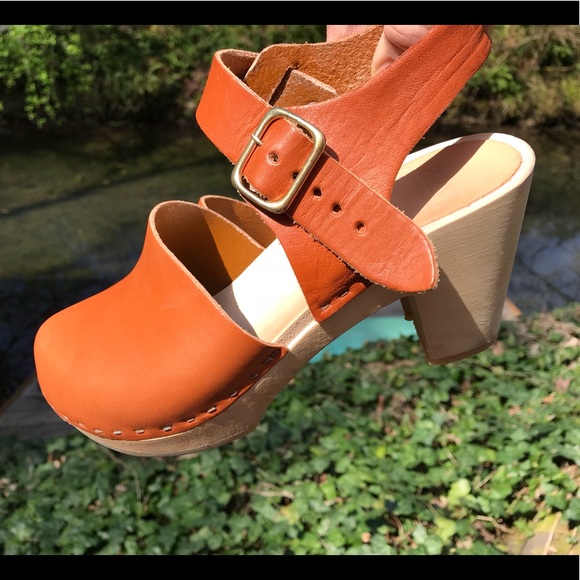 Meet your Posher, Casey - Picture 1 of 1